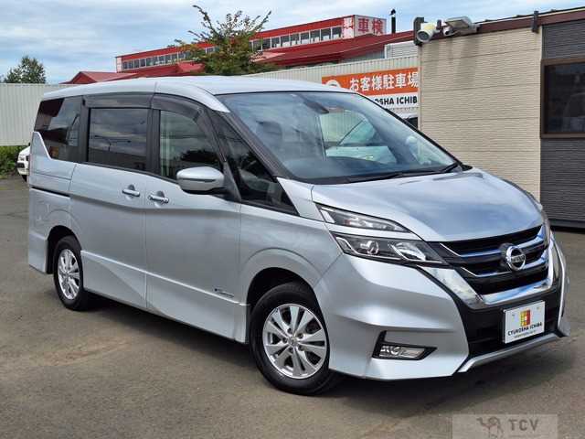 2017 Nissan Serena
