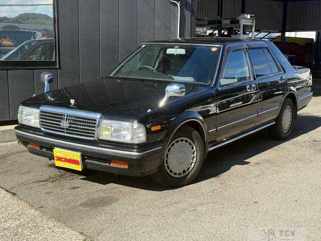 1998 Nissan Gloria Hardtop