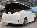 2024 Toyota Alphard Hybrid