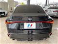 2021 Lexus IS