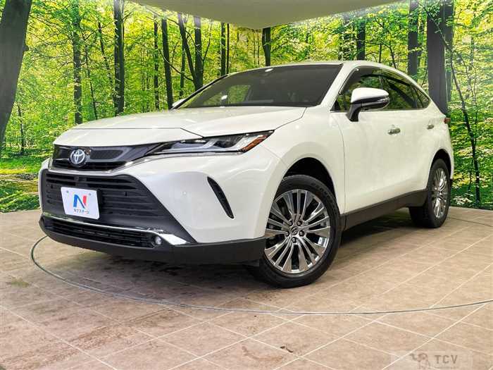 2022 Toyota Harrier Hybrid