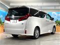 2019 Toyota Alphard Hybrid