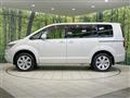 2015 Mitsubishi Delica D5