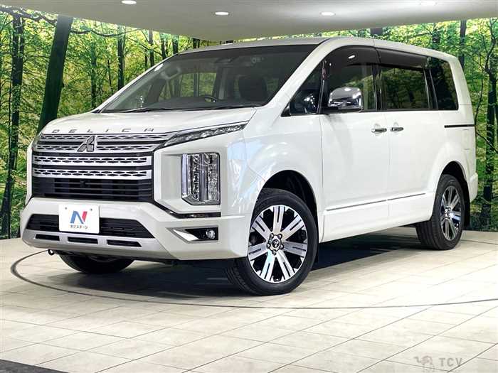 2019 Mitsubishi Delica D5