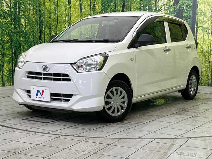 2018 Daihatsu Mira Es