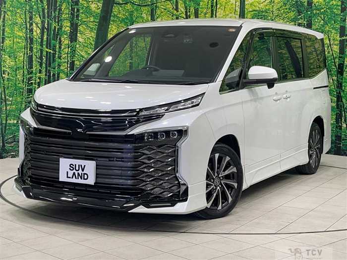 2022 Toyota Voxy