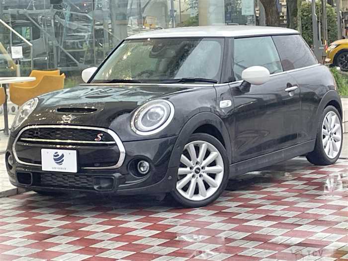 2021 U.K. Others U.K. Others