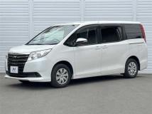 2014 Toyota Noah