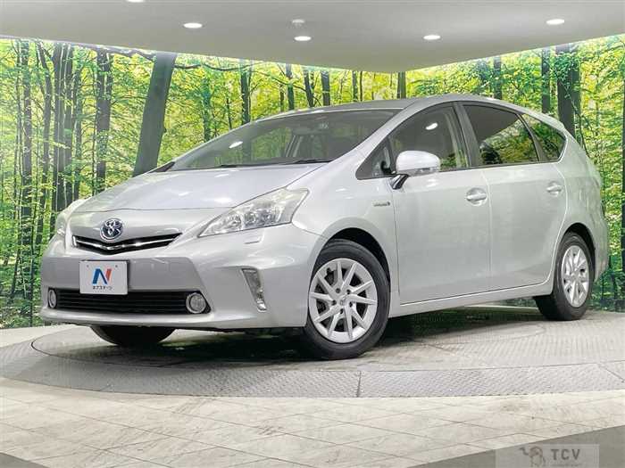 2012 Toyota PRIUS α