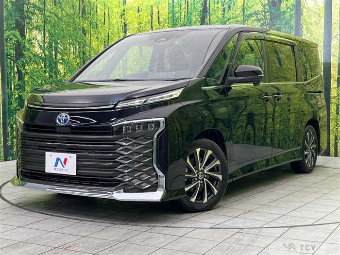 2023 Toyota Voxy