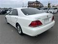 2005 Toyota Crown