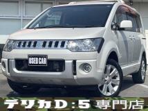 2016 Mitsubishi Delica D5