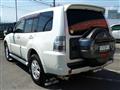 2007 Mitsubishi Pajero