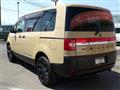 2011 Mitsubishi Delica D5