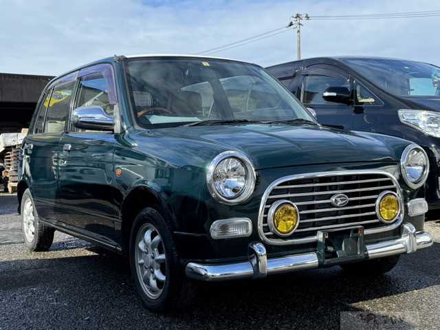 2001 Daihatsu Miragino