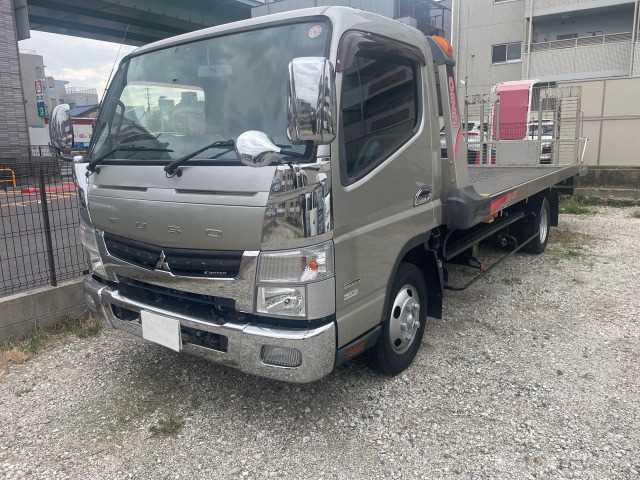 2015 Mitsubishi Canter