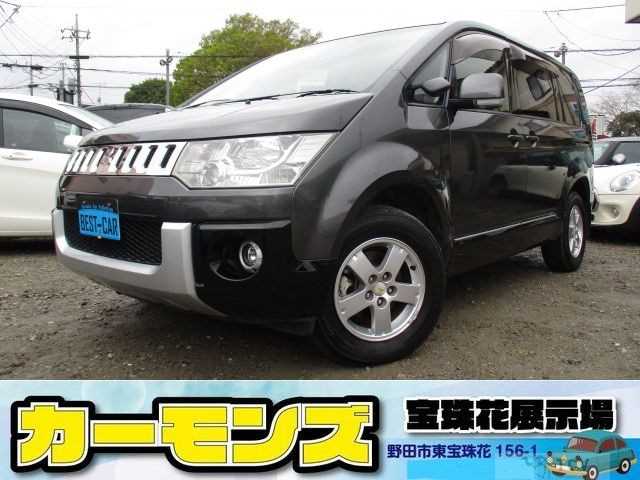 2013 Mitsubishi Delica D5