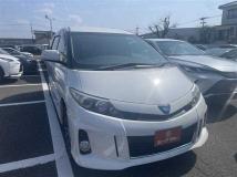 2013 Toyota Estima Hybrid