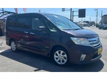 2012 Nissan Serena