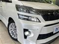 2012 Toyota Vellfire
