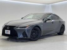 2023 Lexus IS