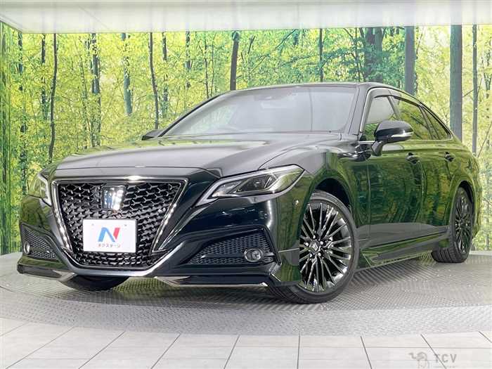 2020 Toyota Crown Hybrid