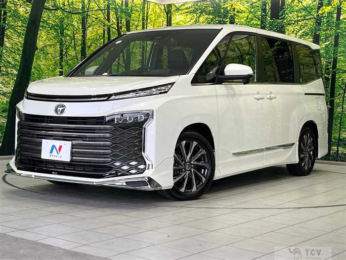 2023 Toyota Voxy