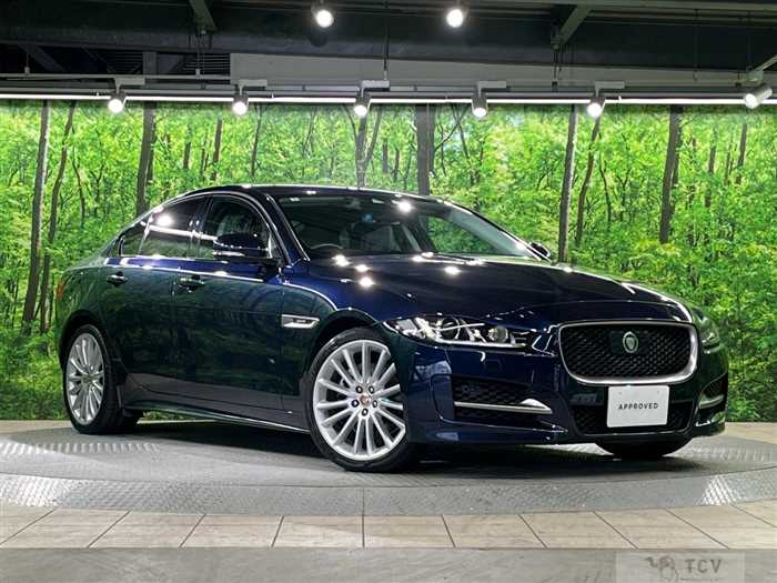 2018 Jaguar XE