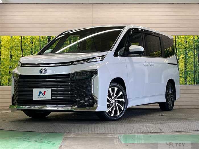 2024 Toyota Voxy