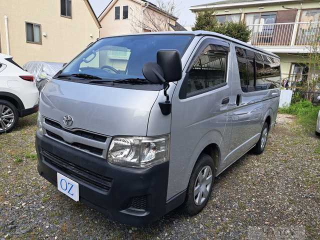 2012 Toyota Hiace Van