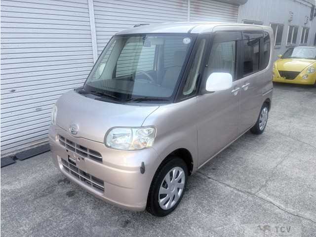 2012 Daihatsu Tanto