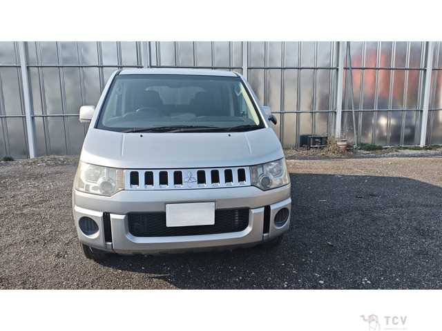 2026 Mitsubishi Delica D5