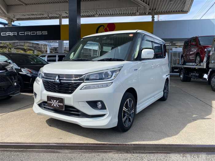 2019 Mitsubishi Delica D2