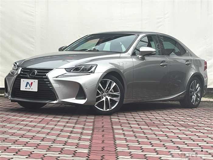 2019 Lexus IS
