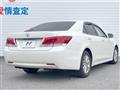 2014 Toyota Crown