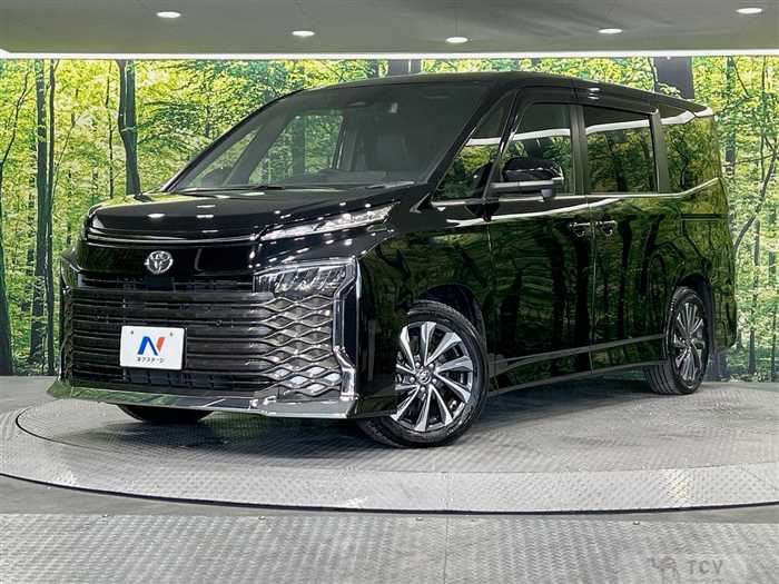 2023 Toyota Voxy
