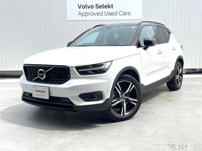 2021 Volvo XC40