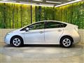 2012 Toyota Prius PHV