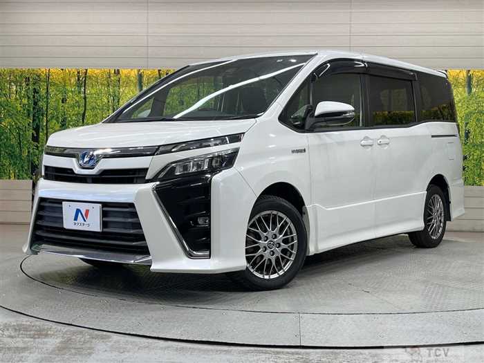 2017 Toyota Voxy