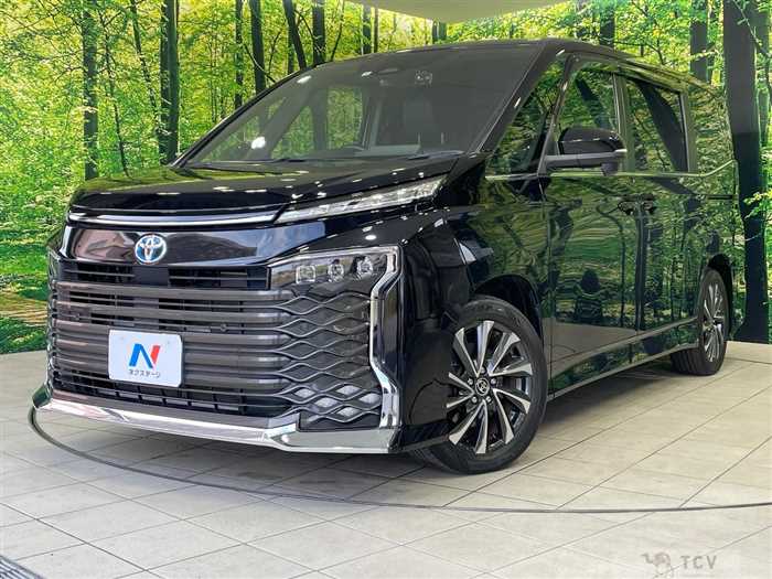 2022 Toyota Voxy