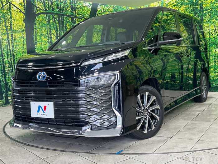 2022 Toyota Voxy