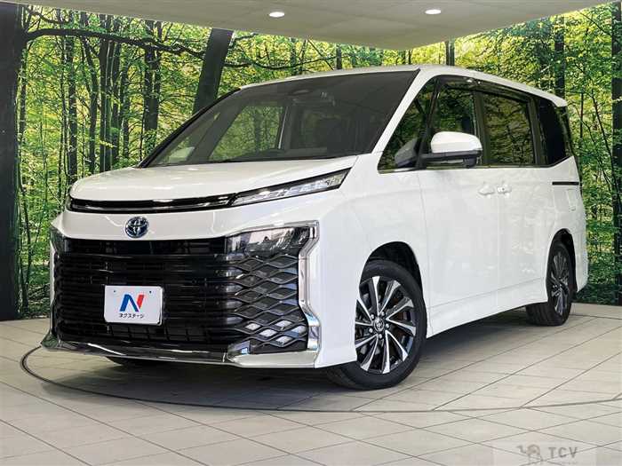 2023 Toyota Voxy