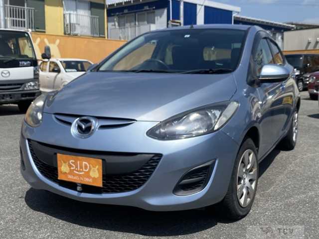 2013 Mazda Demio