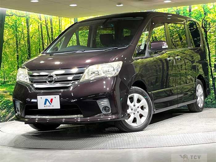 2011 Nissan Serena