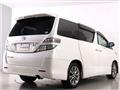 2011 Toyota Vellfire