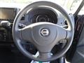 2010 Nissan ROOX