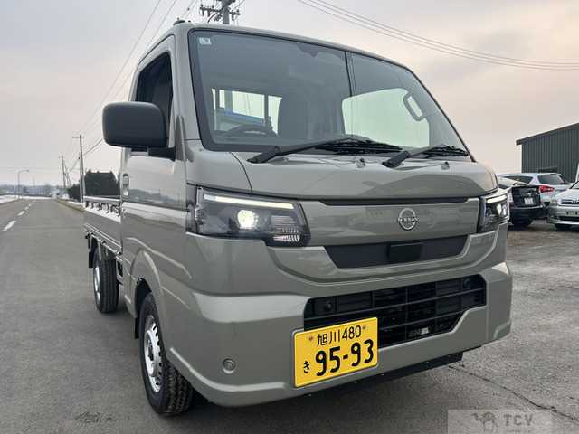 2026 Nissan Clipper Truck