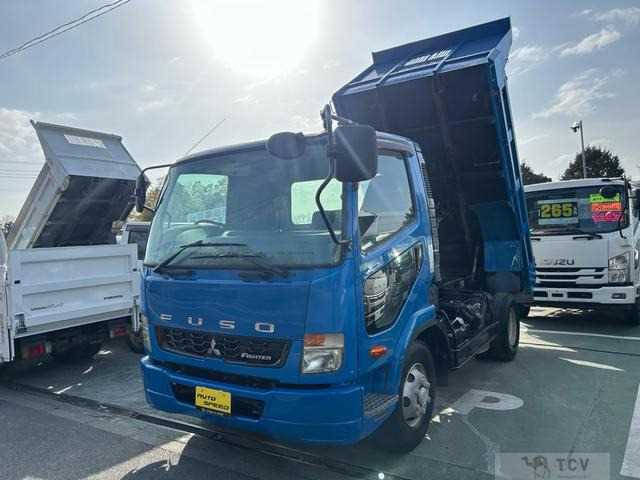 2014 Mitsubishi Fighter