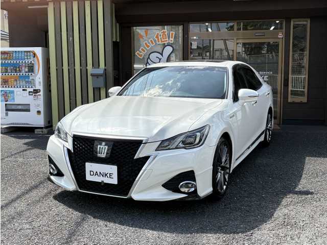 2017 Toyota Crown Athlete Series