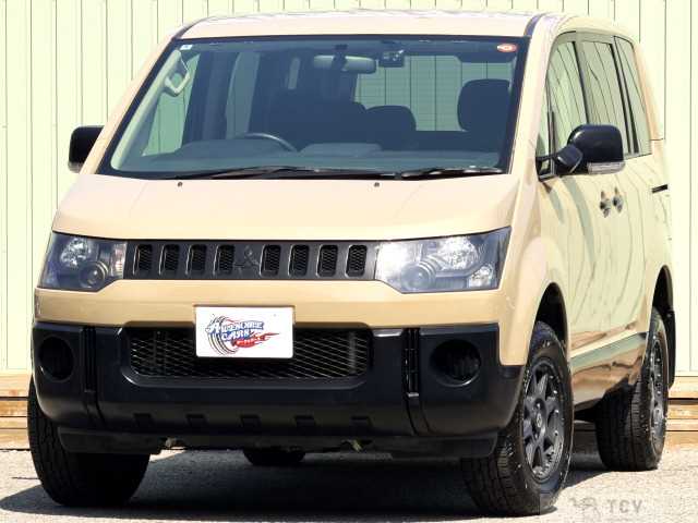 2008 Mitsubishi Delica D5